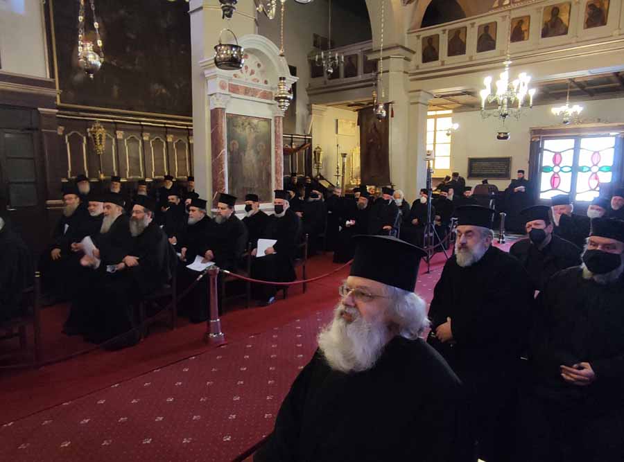 ΙΕΡΑΤΙΚΗ ΣΥΝΑΞΗ ΣΤΗΝ ΜΗΤΡΟΠΟΛΗ ΚΕΡΚΥΡΑΣ (2)