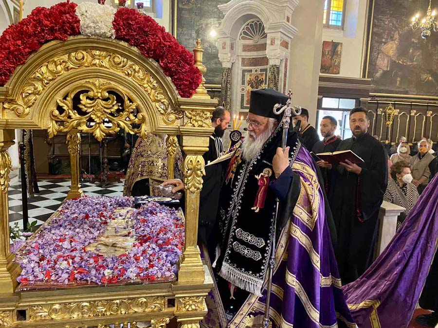 Ο εσπερινός της αποκαθήλωσης στην Κέρκυρα (4)