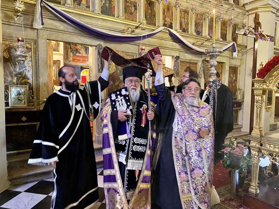 Ο εσπερινός της αποκαθήλωσης στην Κέρκυρα (6)