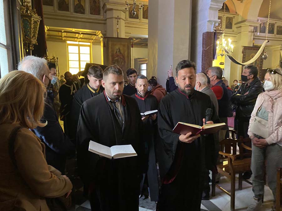 Ο εσπερινός της αποκαθήλωσης στην Κέρκυρα (8)