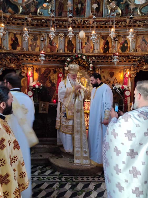 Χειροτονία νέου πρεσβυτέρου στην Κέρκυρα (1)