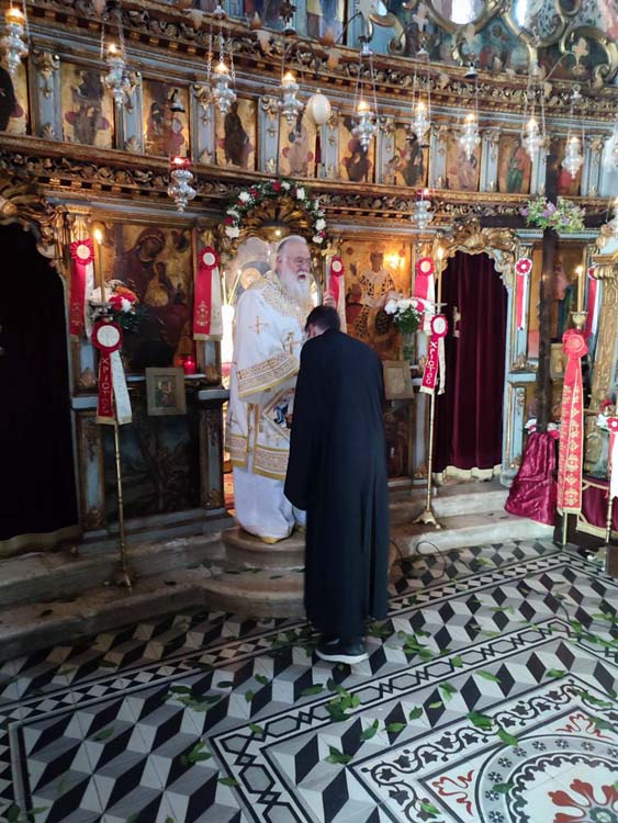 Χειροτονία νέου πρεσβυτέρου στην Κέρκυρα (9)