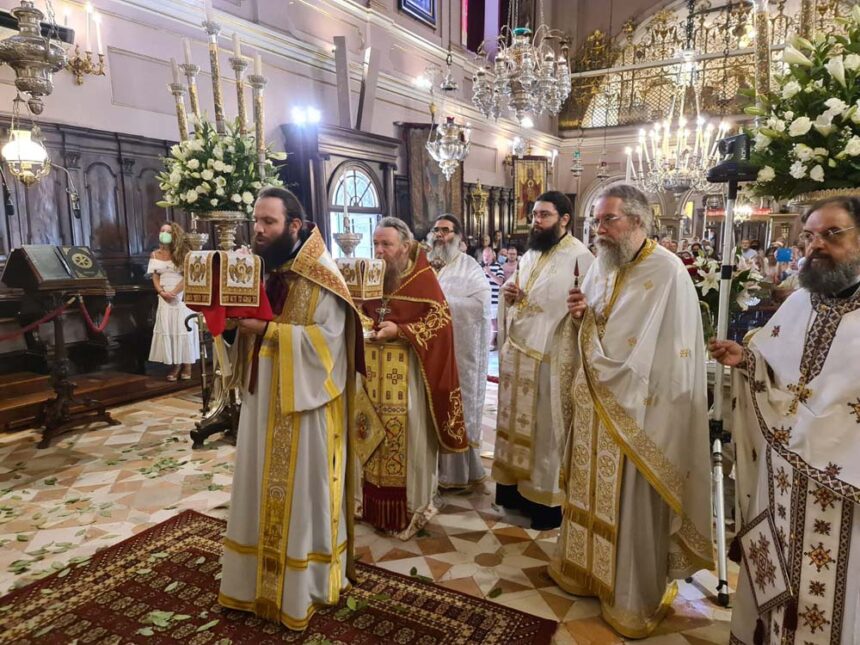 Αρχιερατικό συλλείτουργο στον Άγιο Σπυρίδων Κερκύρας (15)