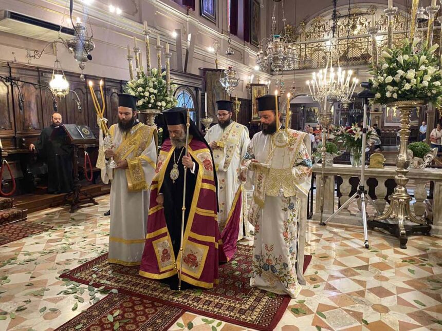 Αρχιερατικό συλλείτουργο στον Άγιο Σπυρίδων Κερκύρας (18)
