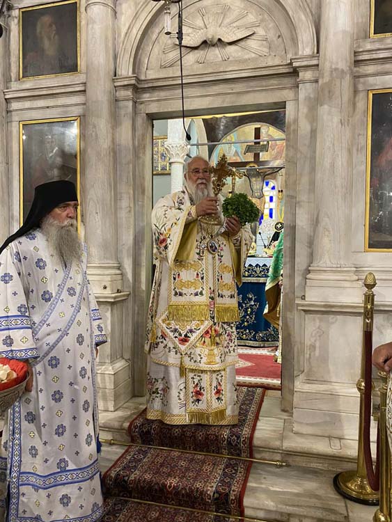 Ιεροδιακόνου στο Ιερό προσκύνημα του Αγίου Σπυρίδωνος στη Κέρκυρα 17