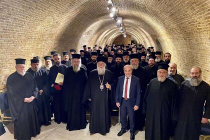 ΚΑΙ ΠΡΟΦΗΤΙΚΟΣ ΛΟΓΟΣ ΤΟ ΘΕΜΑ ΤΟΥ 20ού ΙΕΡΑΤΙΚΟΥ ΣΥΝΕΔΡΙΟΥ ΤΗΣ Ι. Μ. ΚΕΡΚΥΡΑΣ 8