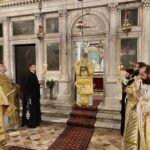 ΘΕΙΑ ΛΕΙΤΟΥΡΓΙΑ ΓΙΑ ΤΗΝ ΣΥΜΠΛΗΡΩΣΗ 20 ΧΡΟΝΩΝ ΑΠΟ ΤΗΝ ΕΝΘΡΟΝΙΣΗ ΤΟΥ ΜΗΤΡΟΠΟΛΙΤΗ ΚΕΡΚΥΡΑΣ 13