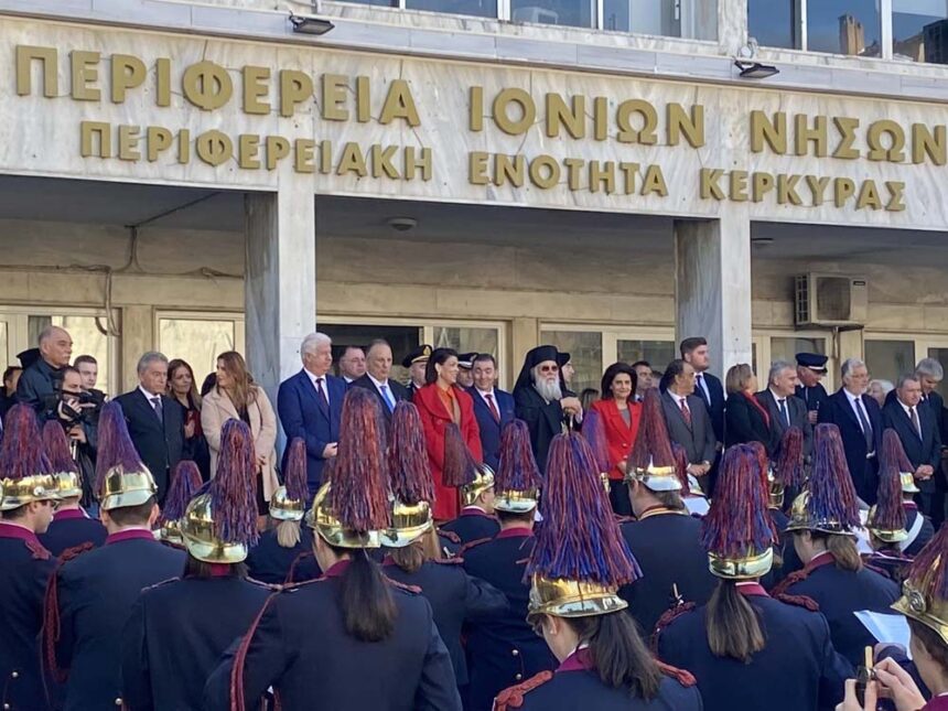στην Κέρκυρα 12