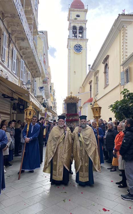 Με κάθε μεγαλοπρέπεια πραγματοποιήθηκε η λιτανεία του Μ. Σαββάτου στην Κέρκυρα 6