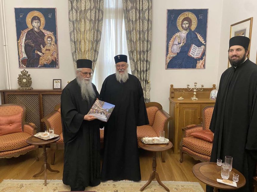 Ο Μητροπολίτης Κερκύρας κ. Νεκτάριος στο Άγιον Όρος (12)