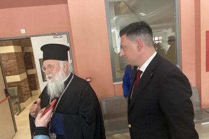 ΑΘΩΟΣ Ο ΜΗΤΡΟΠΟΛΙΤΗΣ ΚΕΡΚΥΡΑΣ! (3)