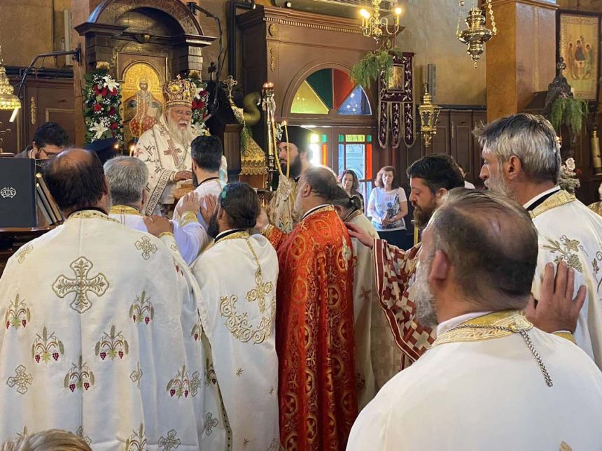 Η μεγάλη Εορτή της Πεντηκοστής στην Κέρκυρα (12)