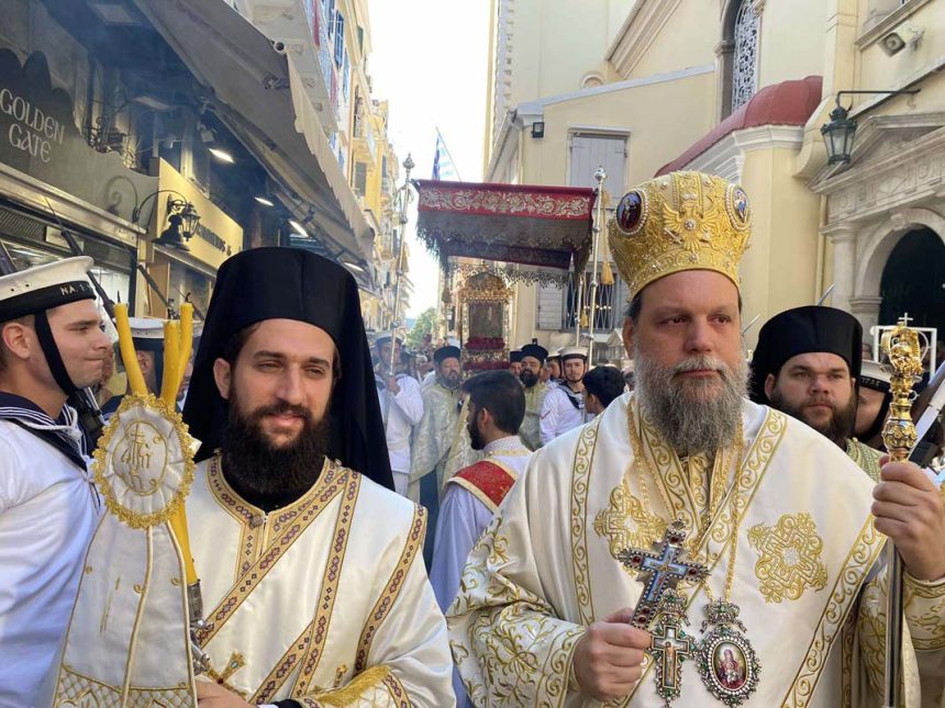 ΜΕΓΑΛΟΠΡΕΠΗ ΛΙΤΑΝΕΙΑ ΤΟΥ ΣΚΗΝΩΜΑΤΟΣ ΤΟΥ ΑΓΙΟΥ ΣΠΥΡΙΔΩΝΟΣ ΣΤΗΝ ΚΕΡΚΥΡΑ (5)