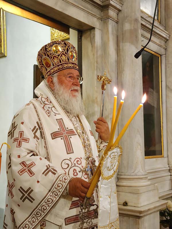 ΧΕΙΡΟΤΟΝΙΑ ΠΡΕΣΒΥΤΕΡΟΥ ΣΤΗΝ ΜΗΤΡΟΠΟΛΗ ΚΕΡΚΥΡΑΣ (10)