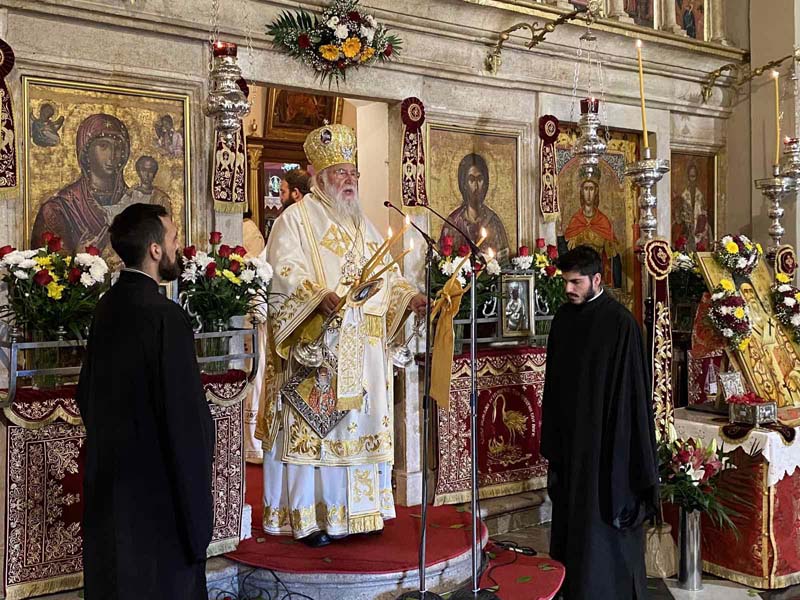 ΘΕΙΑ ΛΕΙΤΟΥΡΓΙΑ ΓΙΑ ΤΗΝ ΕΟΡΤΗ ΤΟΥ ΑΓΙΟΥ ΝΕΚΤΑΡΙΟΥ ΣΤΗΝ ΜΗΤΡΟΠΟΛΗ ΚΕΡΚΥΡΑΣ (17)