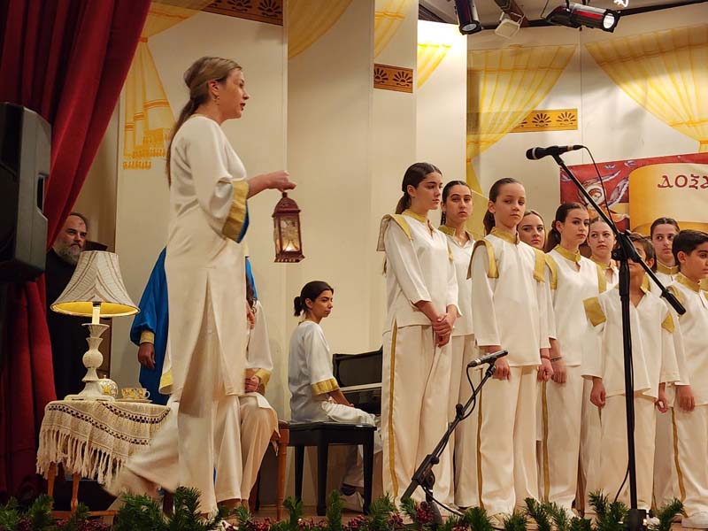 Η ΧΡΙΣΤΟΥΓΕΝΝΙΑΤΙΚΗ ΓΙΟΡΤΗ ΤΩΝ ΝΕΩΝ ΤΗΣ ΜΗΤΡΟΠΟΛΕΩΣ ΚΕΡΚΥΡΑΣ (15)