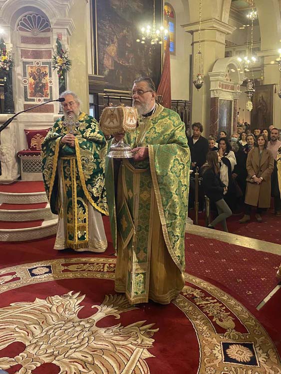 ΘΕΙΑ ΛΕΙΤΟΥΡΓΙΑ ΓΙΑ ΤΗΝ ΕΟΡΤΗ ΤΗΣ ΑΓΙΑΣ ΘΕΟΔΩΡΑΣ ΚΑΙ ΧΕΙΡΟΤΟΝΙΑ ΔΙΑΚΟΝΟΥ ΣΤΗΝ ΚΕΡΚΥΡΑ (7)