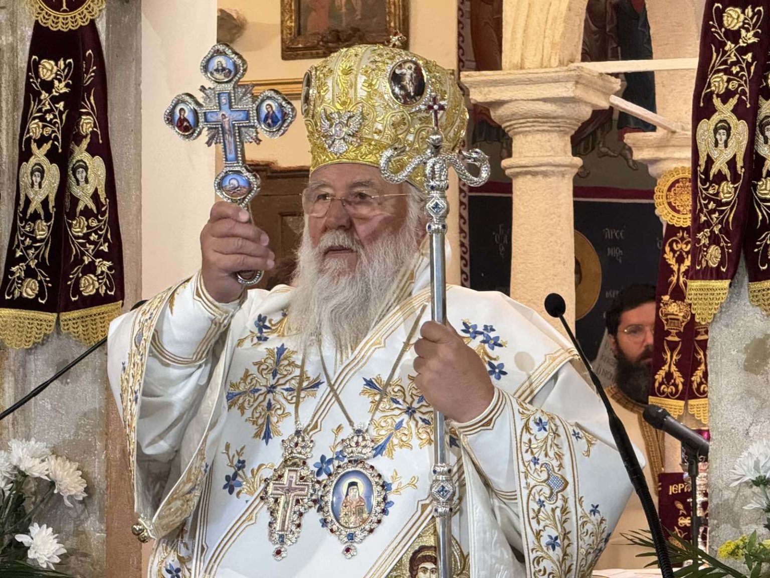 theia leitoyrgia agioy nektariou sthn kerkyra 2024 (14)