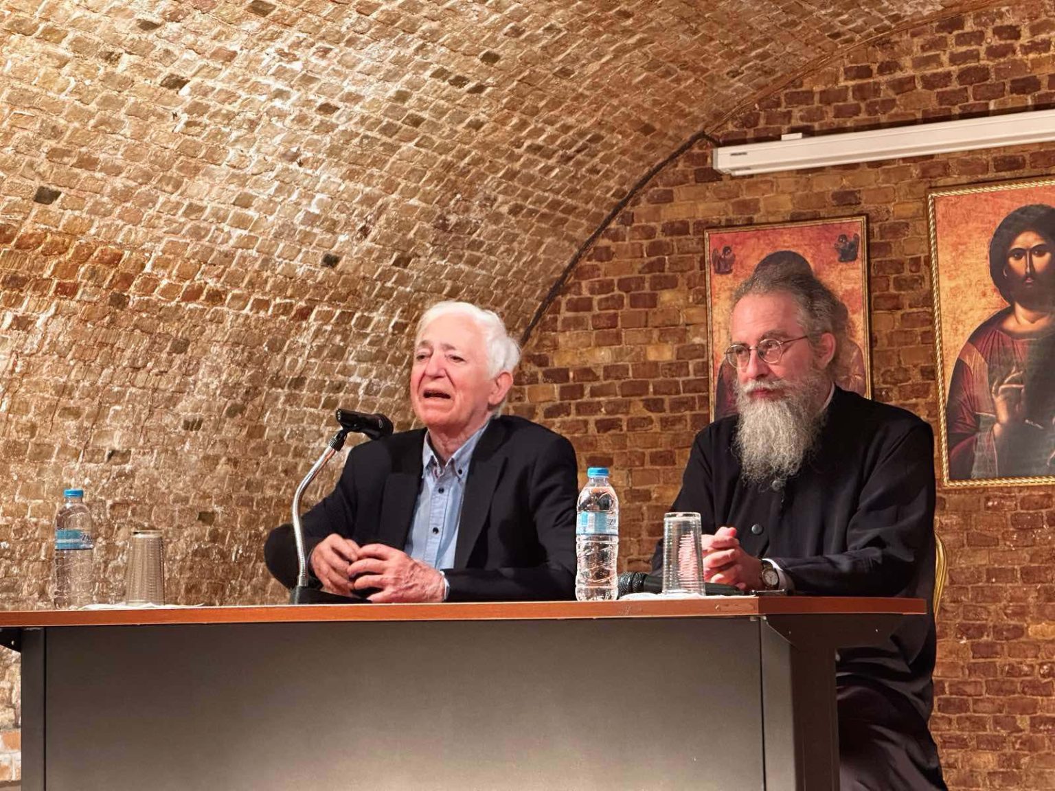 woke atzenta 06112024 (5)