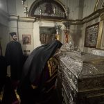 o mitropolitis vresthenis stin kerkyra (2)