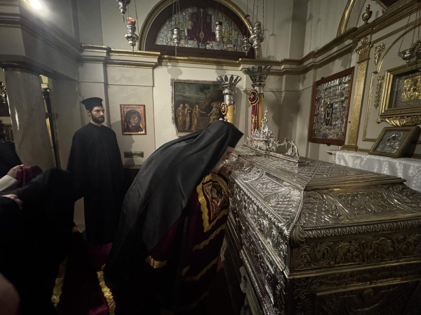 o mitropolitis vresthenis stin kerkyra (2)