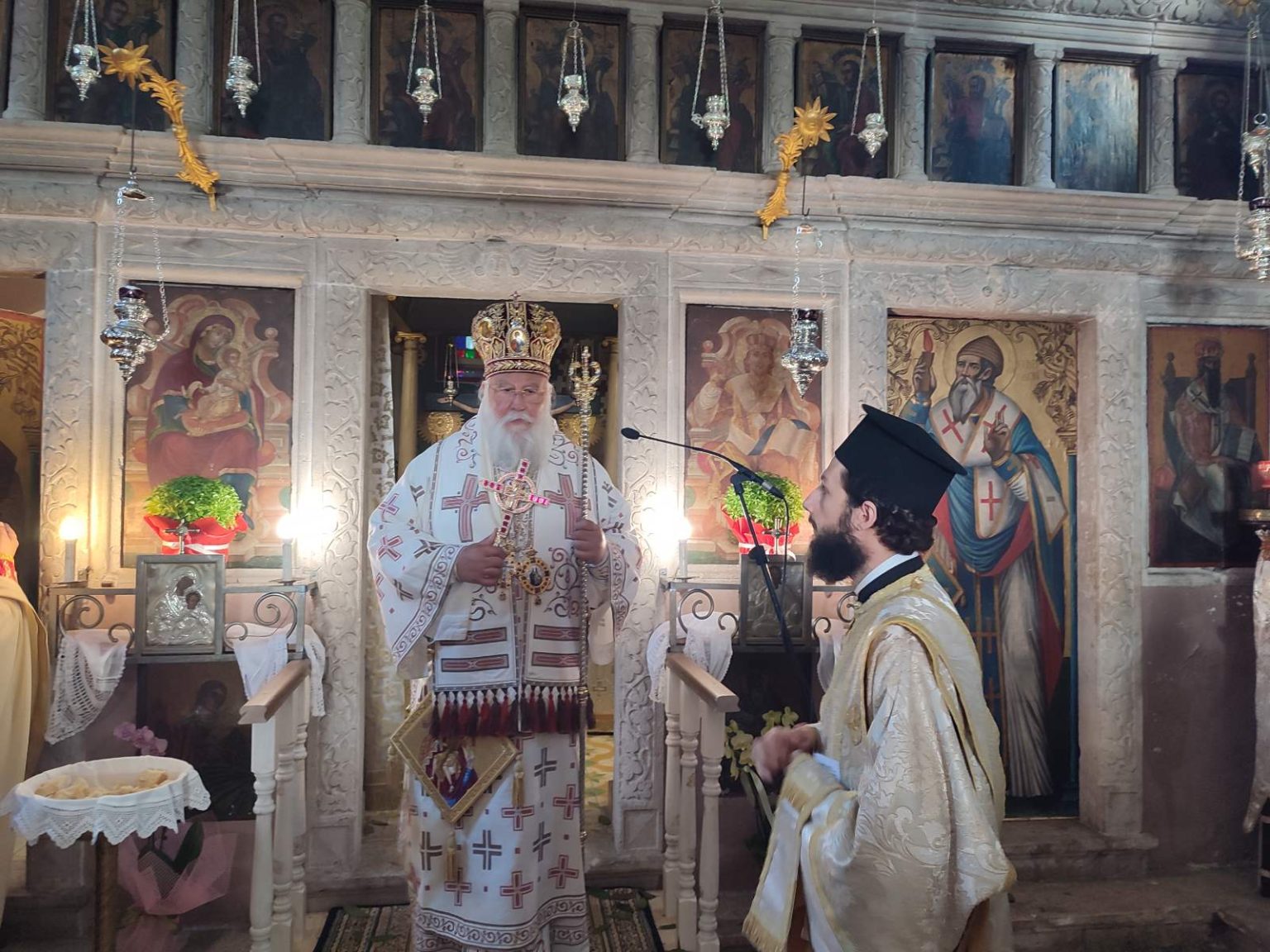 kerkyras nektarios sti simerini epochi tis atheΐas ofeiloume na diafylaxoume tin pisti mas os kori ofthalmou (1)