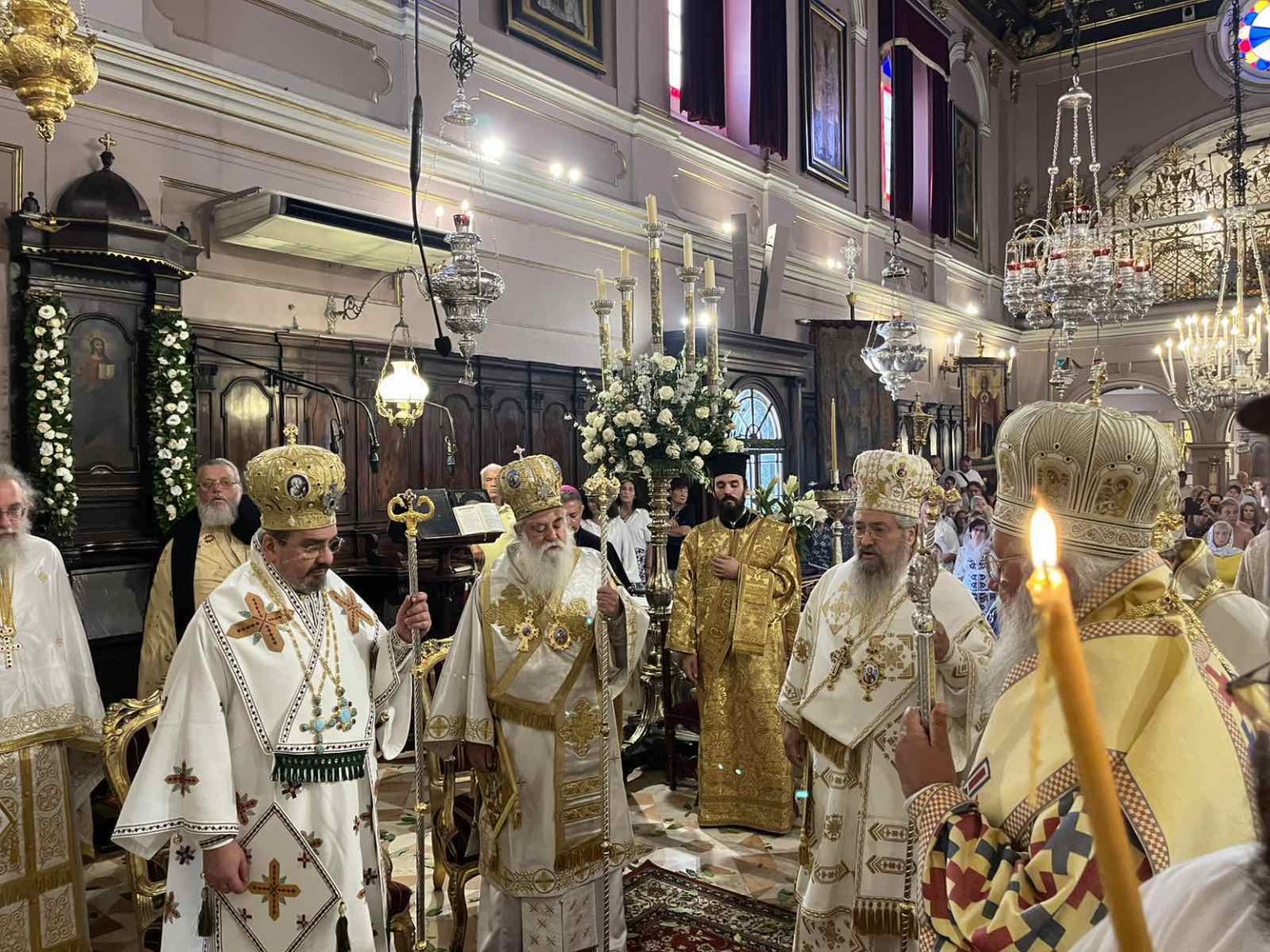 archieratiko sylleitourgo stin kerkyra gia thavma tou agiou spyridonos (10)