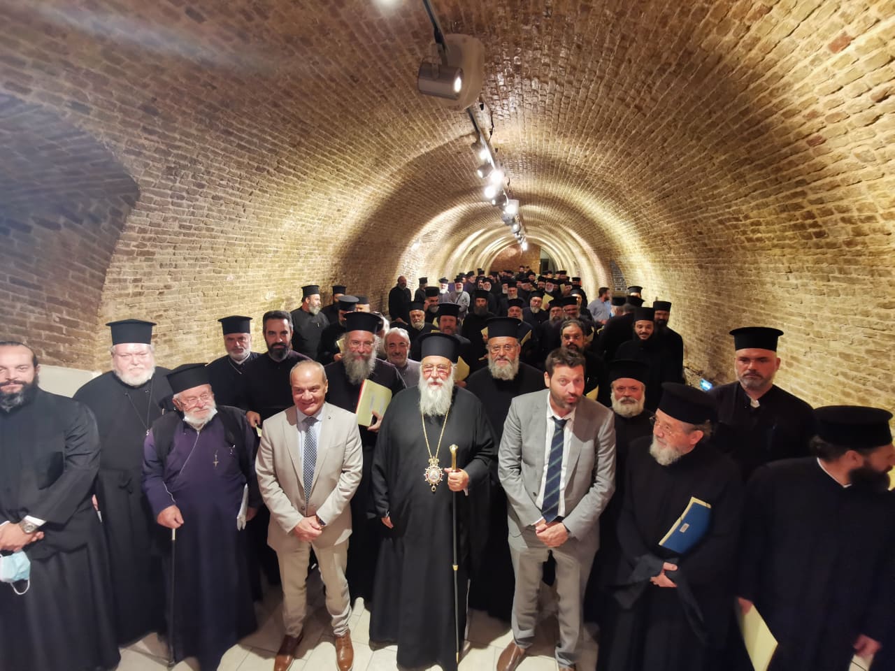 ΟΙ ΣΥΝΕΠΕΙΕΣ ΤΗΣ ΠΑΝΔΗΜΙΑΣ ΣΤΟ 18ο ΙΕΡΑΤΙΚΟ ΣΥΝΕΔΡΙΟ ΤΗΣ ΜΗΤΡΟΠΟΛΕΩΣ ΚΕΡΚΥΡΑΣ (3)