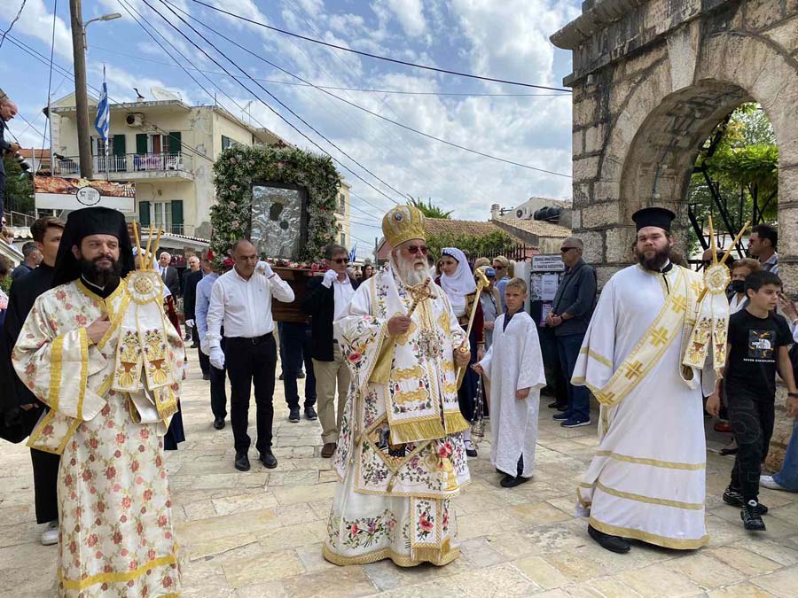 Το υπερφυές θαύμα της Παναγίας Κασσιοπίτρας στην Κέρκυρα (1)