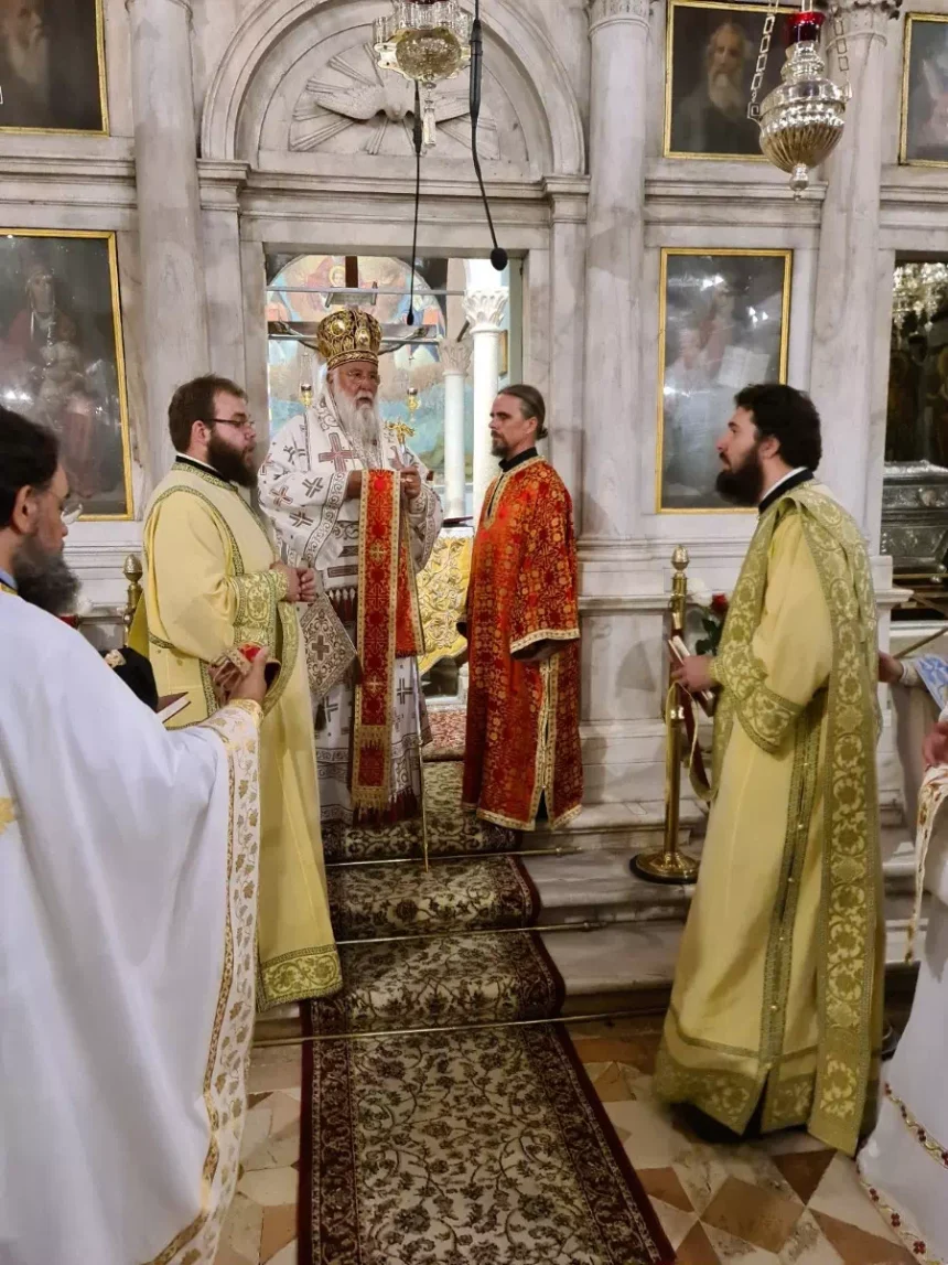 Χειροτονία Διακόνου στο ιερό προσκύνημα του Αγίου Σπυρίδωνος Κέρκυρας (10)