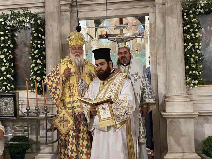 ΧΕΙΡΟΤΟΝΙΑ ΔΙΑΚΟΝΟΥ ΣΤΗΝ ΜΗΤΡΟΠΟΛΗ ΚΕΡΚΥΡΑΣ (1)