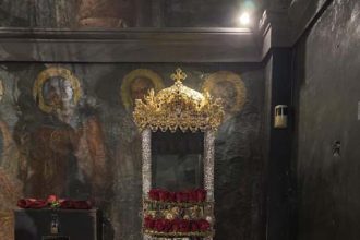 Η ΛΙΤΑΝΕΙΑ ΓΙΑ ΤΟ ΘΑΥΜΑ ΤΟΥ ΑΓΙΟΥ ΣΠΥΡΙΔΩΝΟΣ ΣΤΗΝ ΚΕΡΚΥΡΑ (2)