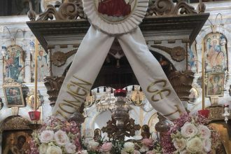 o esperinos tis koimiseos tis yperagias theotokou stin kerkyra (3)